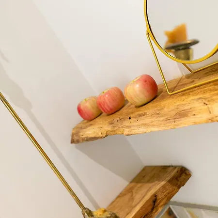 Le Daily Painting Plongee Dans Les Annees Sixties Lägenhet Dijon