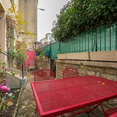 Le Daily Painting Plongee Dans Les Annees Sixties Apartment Dijon