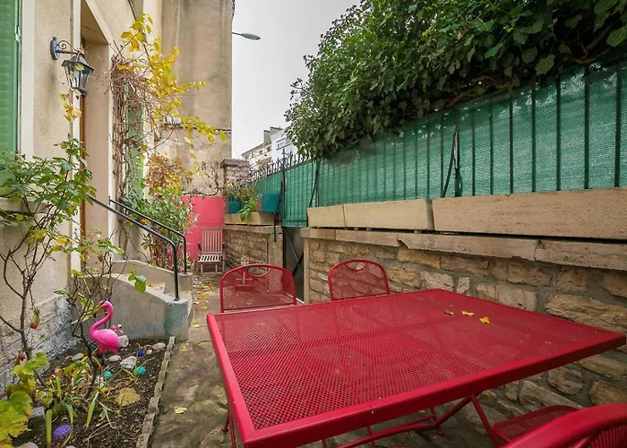 Le Daily Painting Plongee Dans Les Annees Sixties Lägenhet Dijon