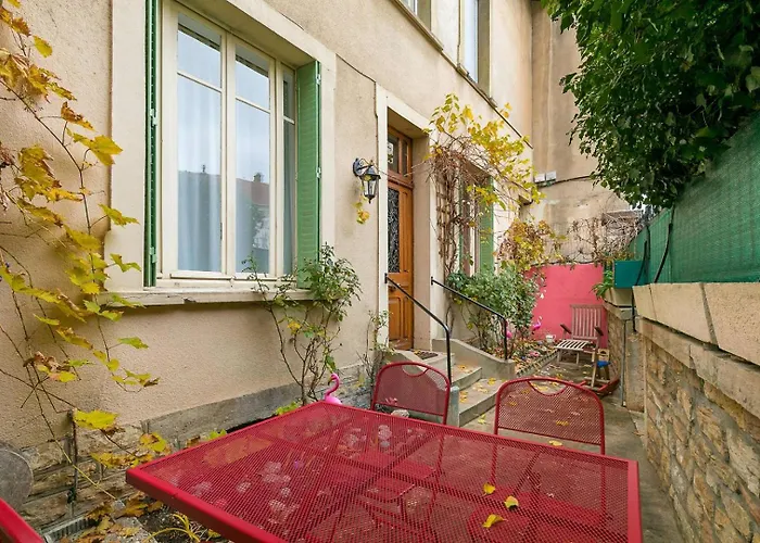 Le Daily Painting Plongee Dans Les Annees Sixties * Dijon